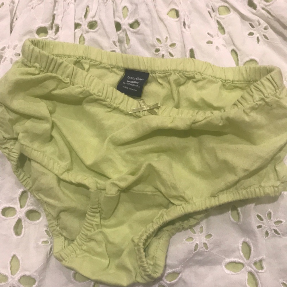 GAP Toddler dress - Picture 2 of 4